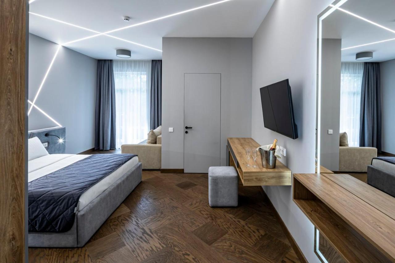 Otaman Resort Pasiky-Zubryts'ki Luaran gambar